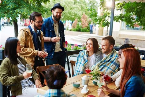 donde conocer gente en buenos aires|Amigos Buenos Aires